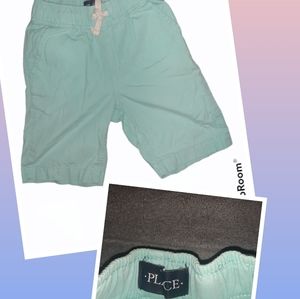Boys size 6 Shorts